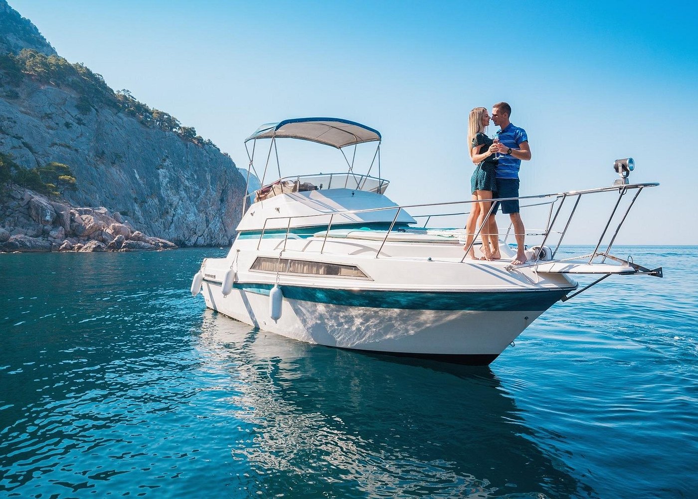 Antalya Yacht Tour – Discover the Magic of the Mediterranean